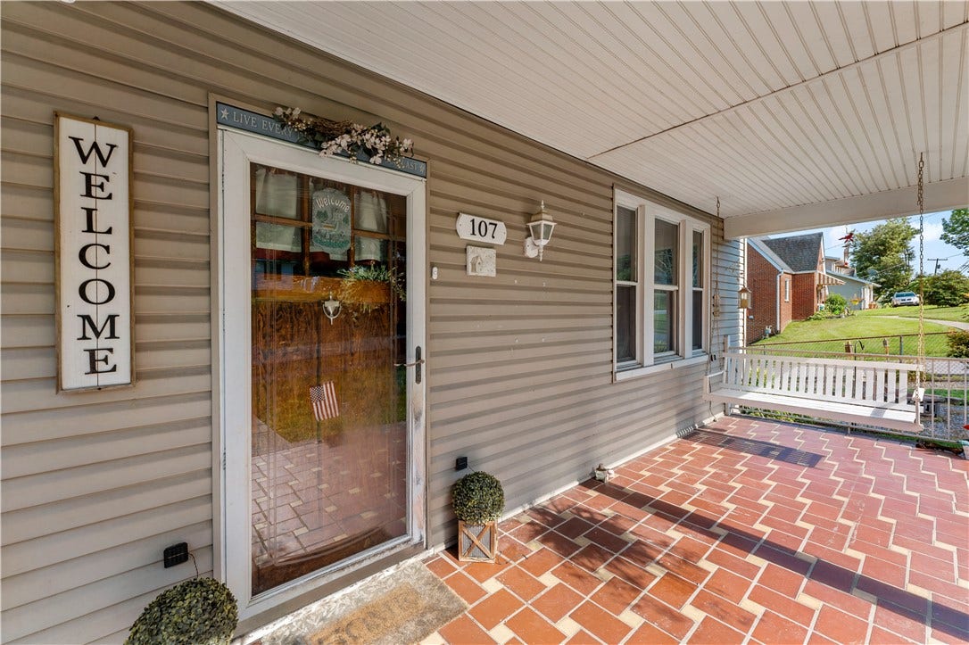 107 Bull Run Rd, Brownsville, PA 15417