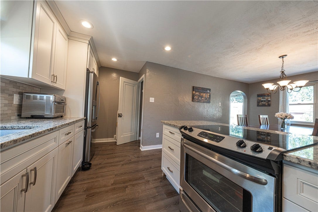 2418 Orlando Place, Pittsburgh, PA 15235 2418 Orlando Place, Pittsburgh, PA 15235