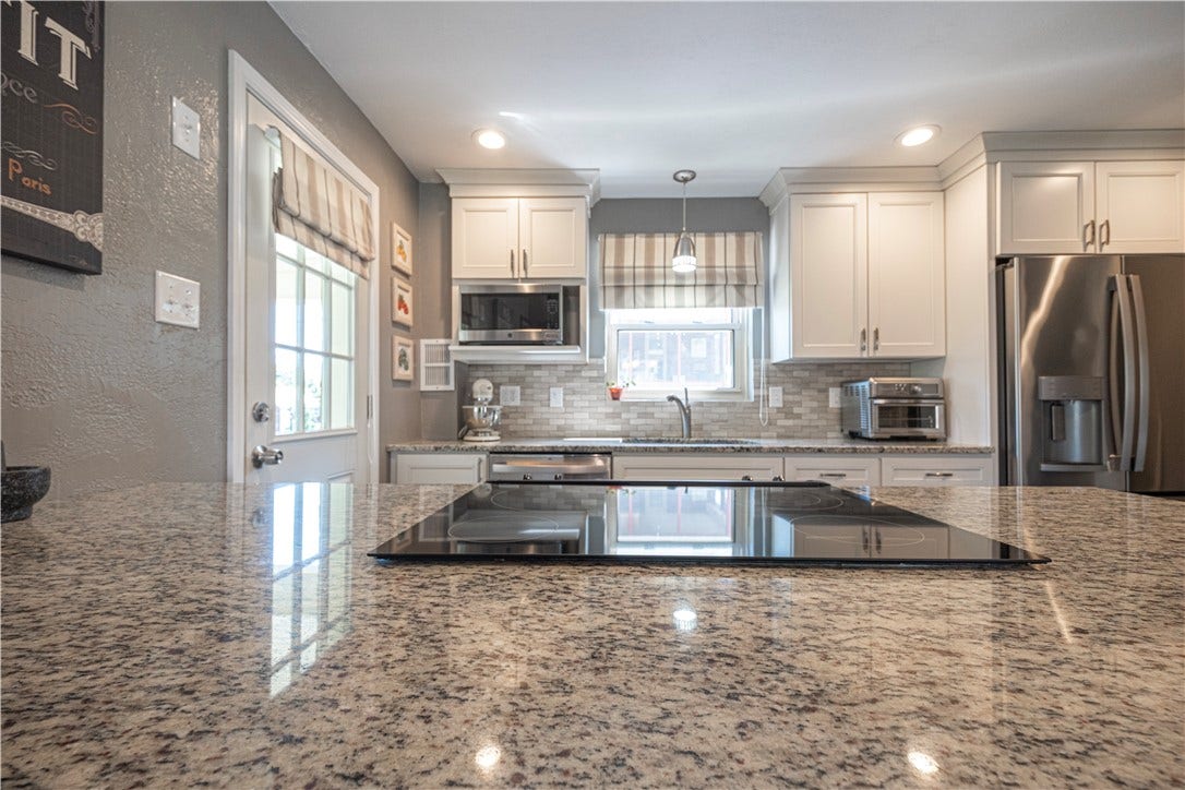 2418 Orlando Place, Pittsburgh, PA 15235 2418 Orlando Place, Pittsburgh, PA 15235