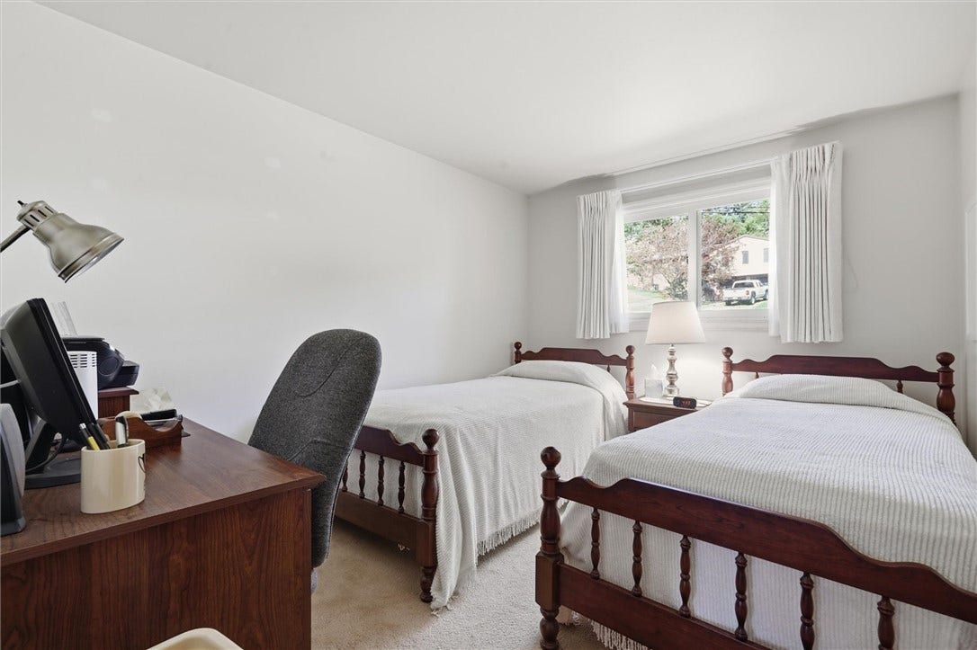 5968 Irishtown Rd, Bethel Park, PA 15102