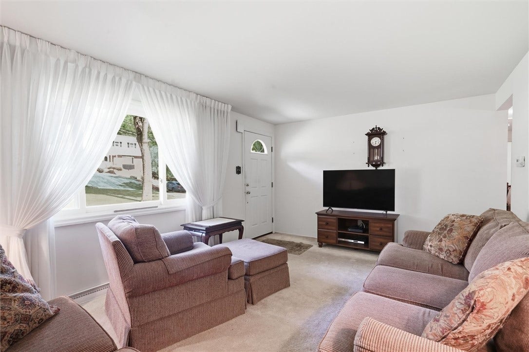 5968 Irishtown Rd, Bethel Park, PA 15102