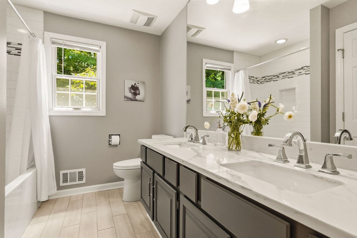 514 Hollydale Drive, Bethel Park, PA 15102
