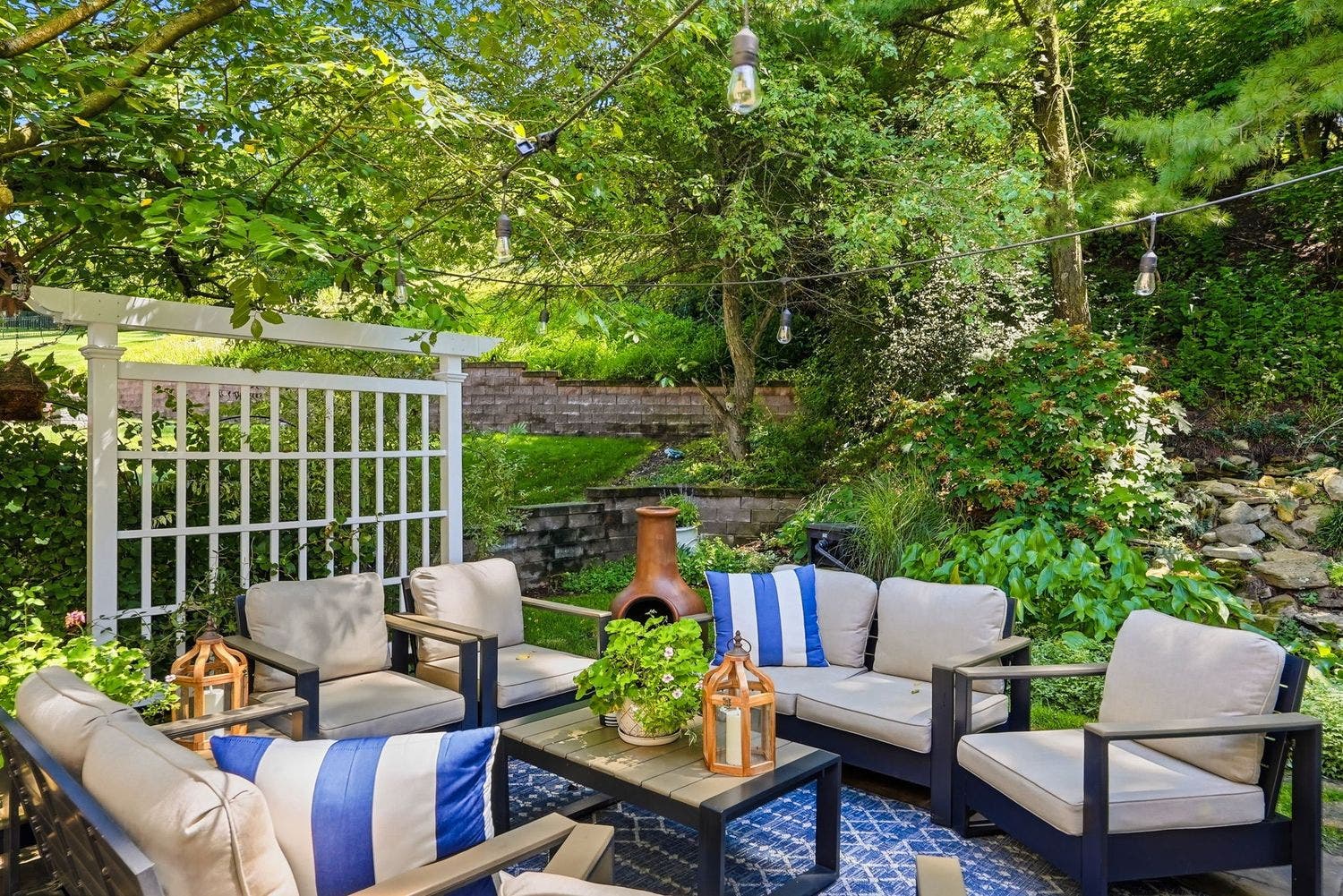 514 Hollydale Drive, Bethel Park, PA 15102