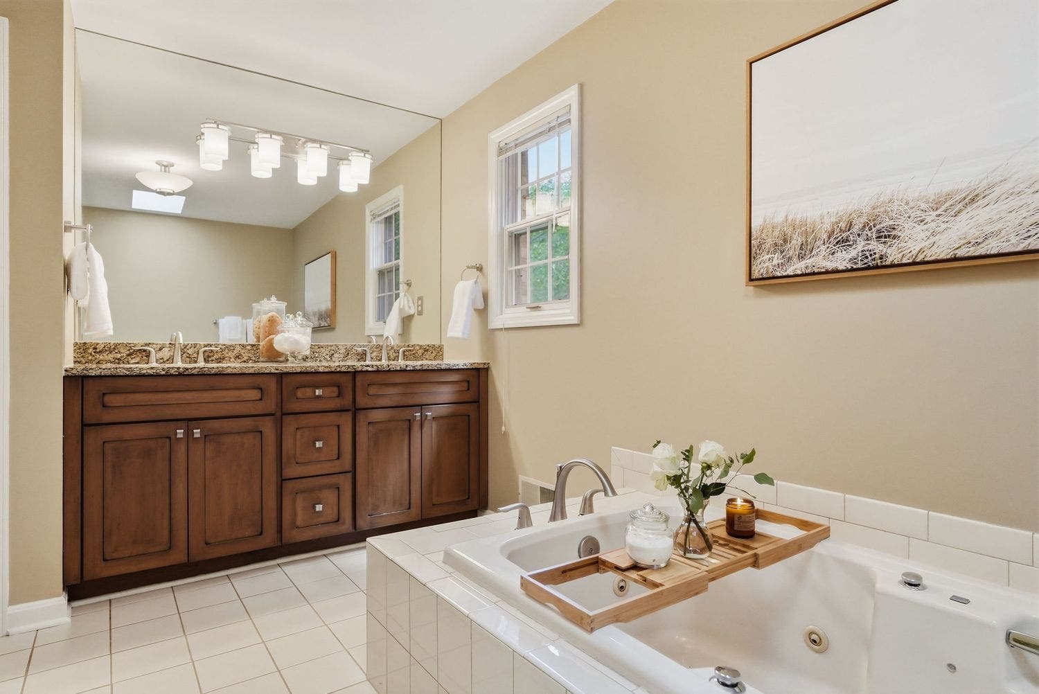 514 Hollydale Drive, Bethel Park, PA 15102