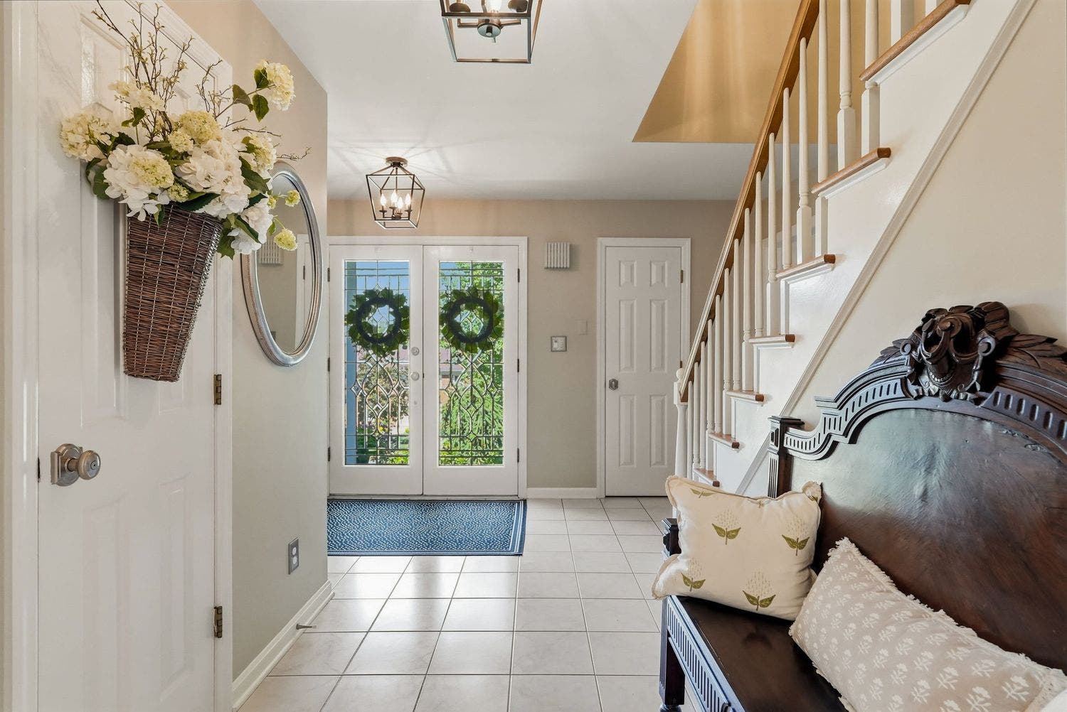 514 Hollydale Drive, Bethel Park, PA 15102