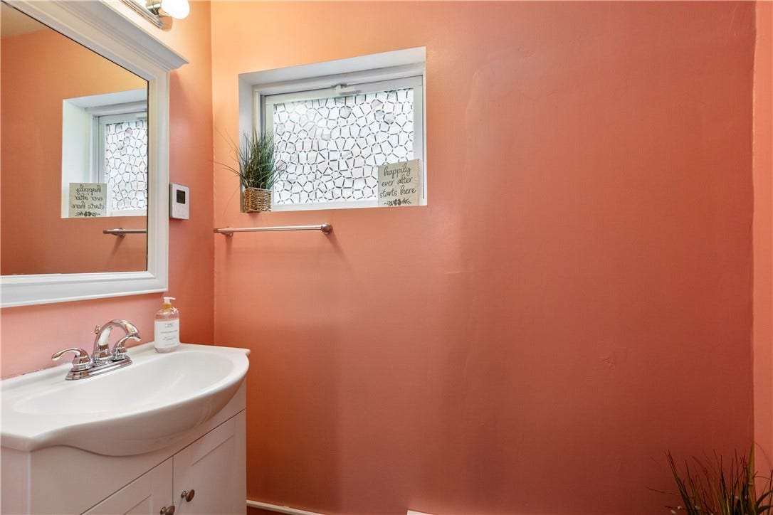 113 Mizpark, Greensburg, PA 15601