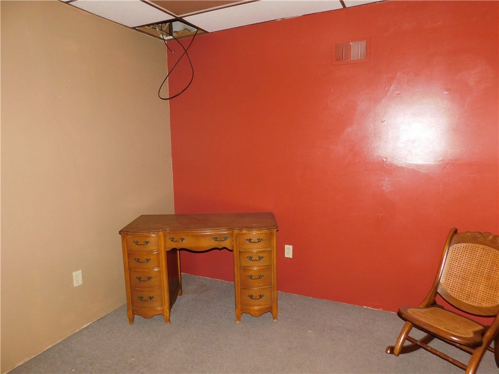 287 Edison Street, Uniontown, PA 15401