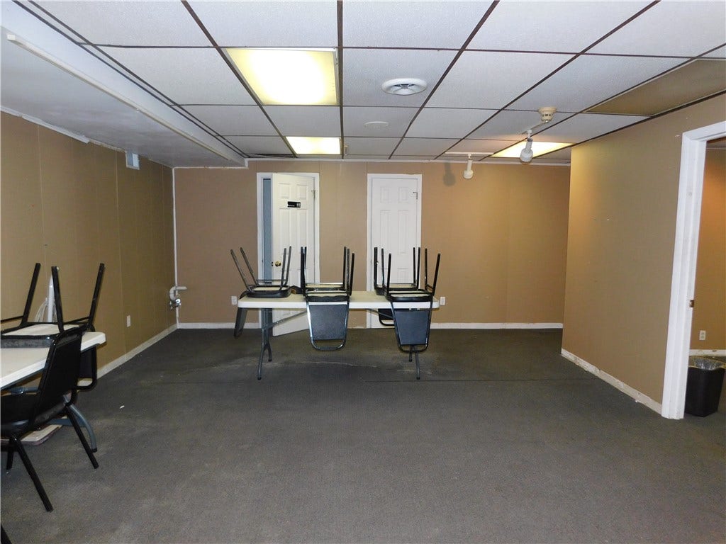 287 Edison Street, Uniontown, PA 15401