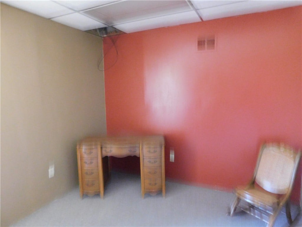 287 Edison Street, Uniontown, PA 15401