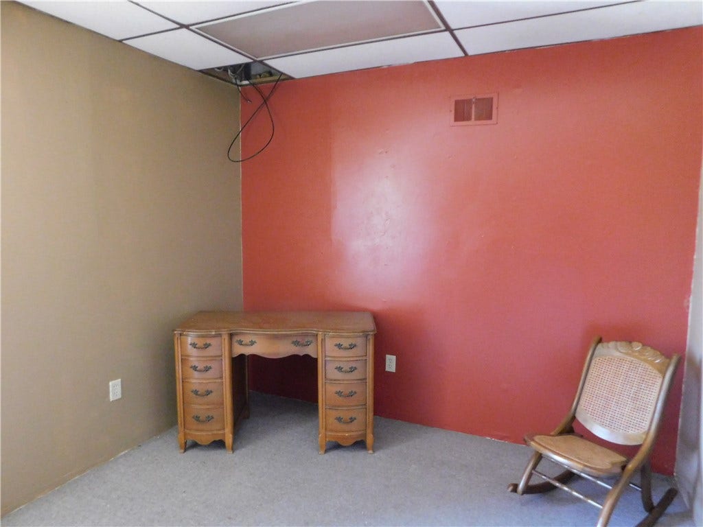 287 Edison Street, Uniontown, PA 15401