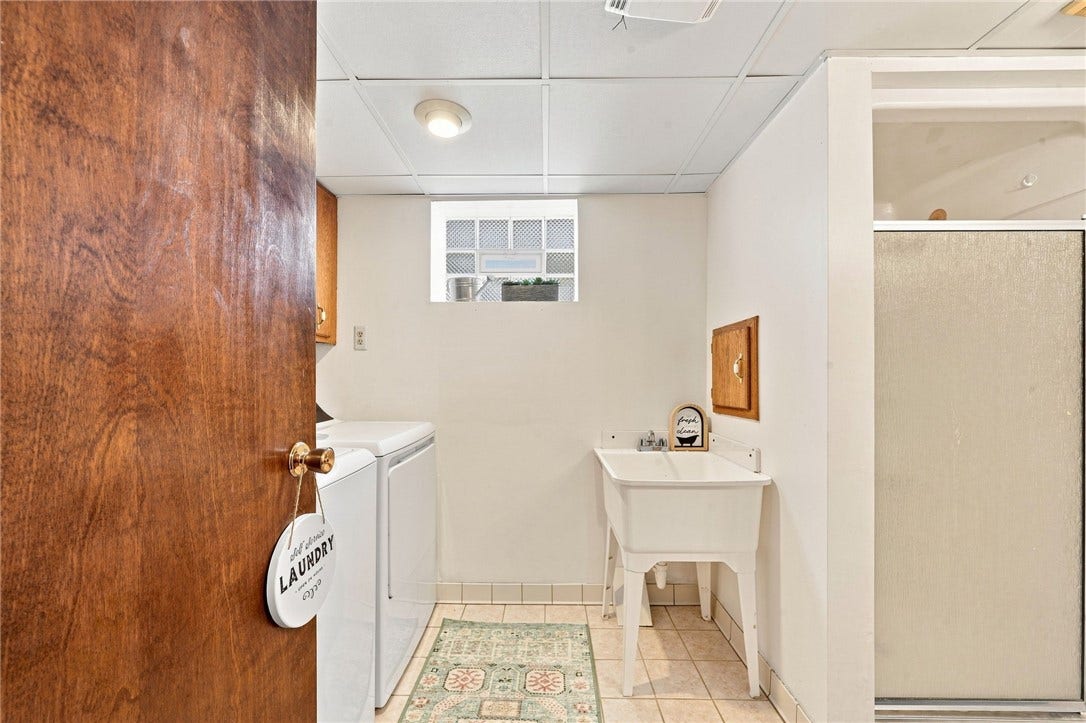 1728 Bernice Dr, North Huntingdon, PA 15642