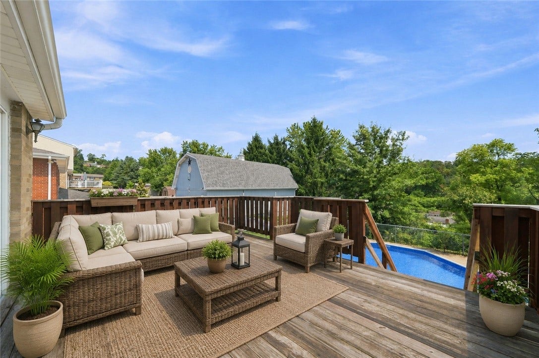 1728 Bernice Dr, North Huntingdon, PA 15642