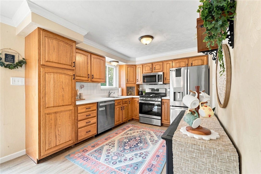 1728 Bernice Dr, North Huntingdon, PA 15642