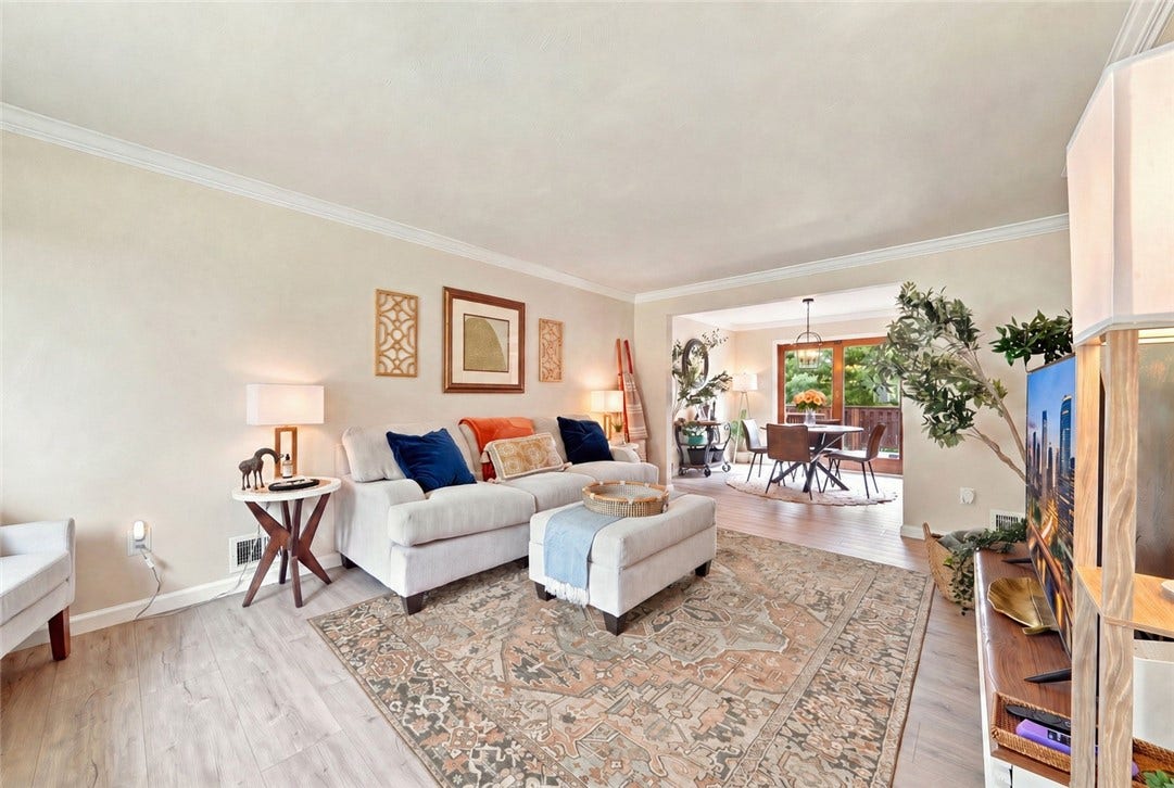 1728 Bernice Dr, North Huntingdon, PA 15642