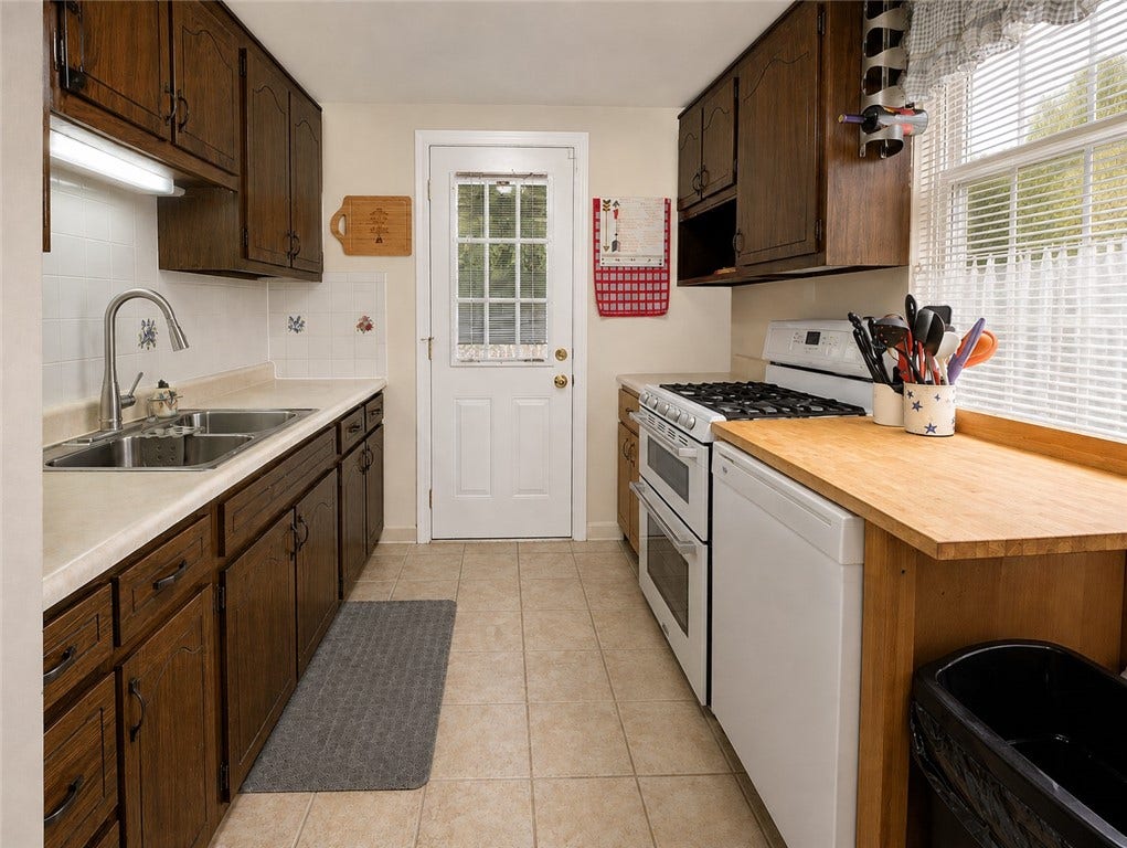 3618 Manuel St, Pittsburgh, PA 15214 3618 Manuel St, Pittsburgh, PA 15214