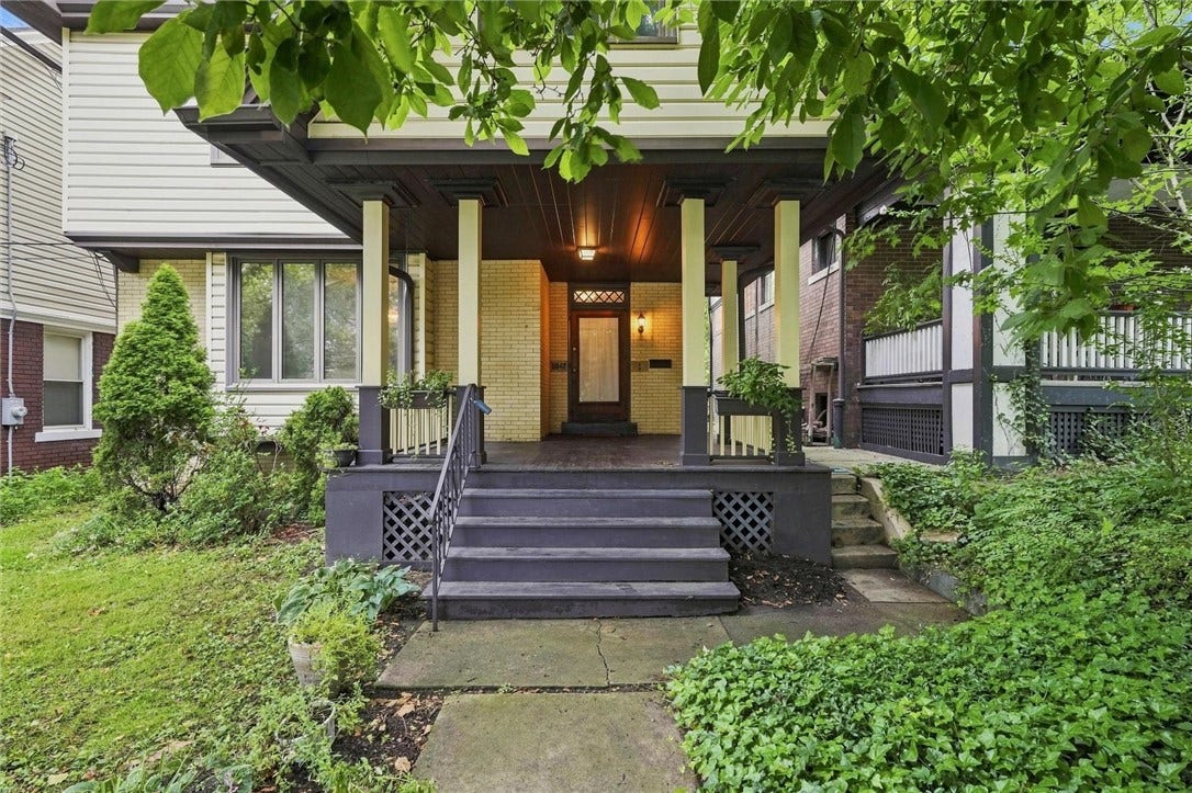 5847 Douglas St, Pittsburgh, PA 15217