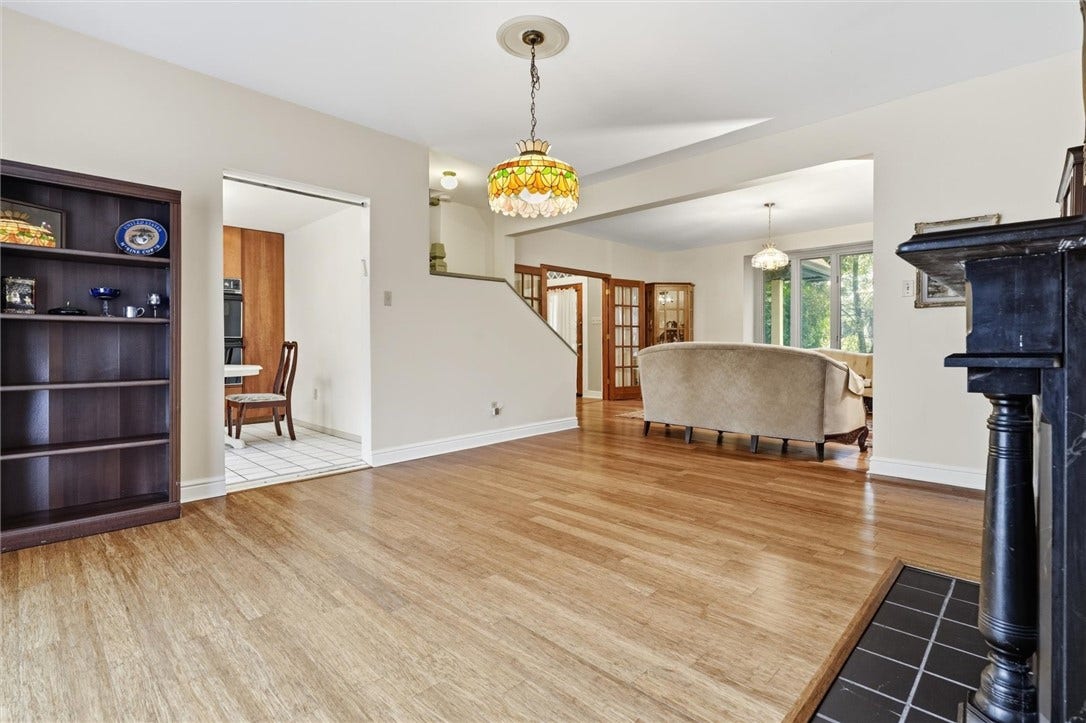 5847 Douglas St, Pittsburgh, PA 15217