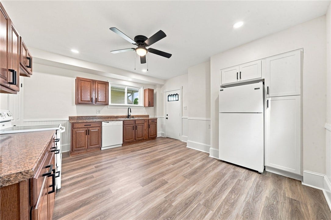 218 Loyalhanna Ave, Latrobe, PA 15650