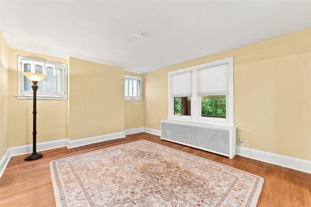 722 Fairview Avenue, Irwin, PA 15642