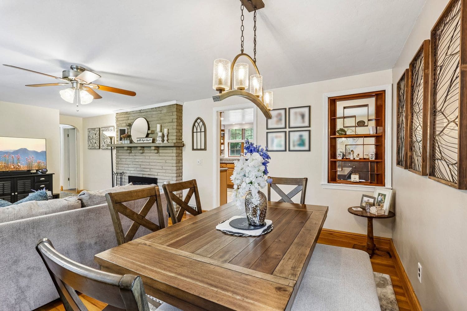 326 Church Road, Bethel Park, PA 15102