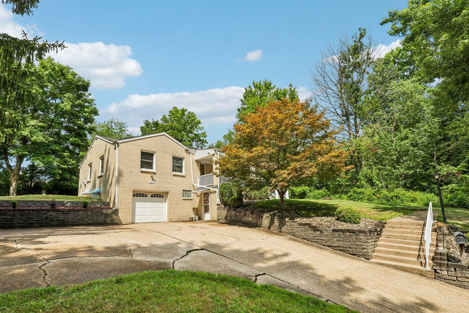 326 Church Road, Bethel Park, PA 15102