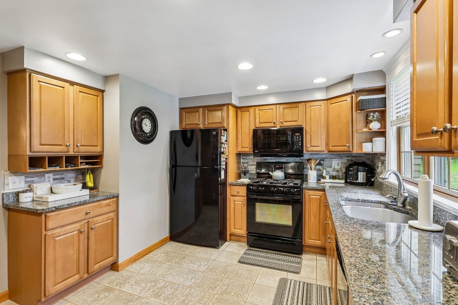 326 Church Road, Bethel Park, PA 15102