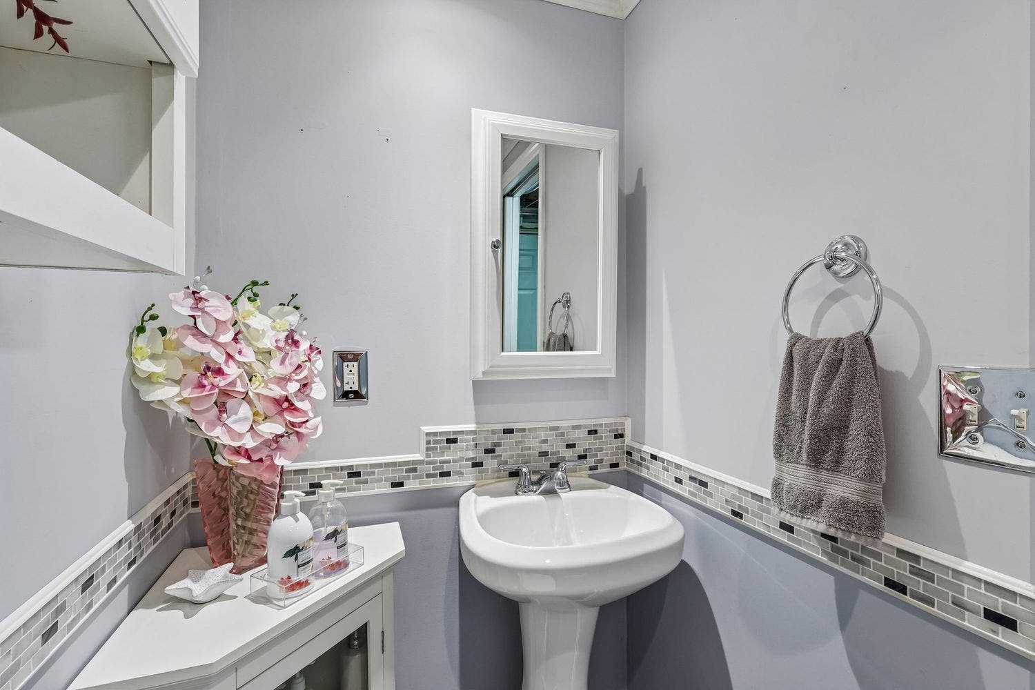 326 Church Road, Bethel Park, PA 15102