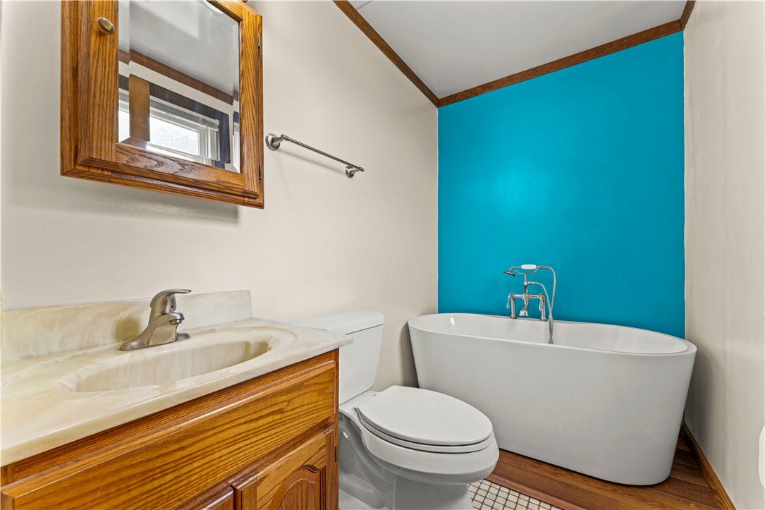 95 Milbeck Dr, Washington, PA 15301