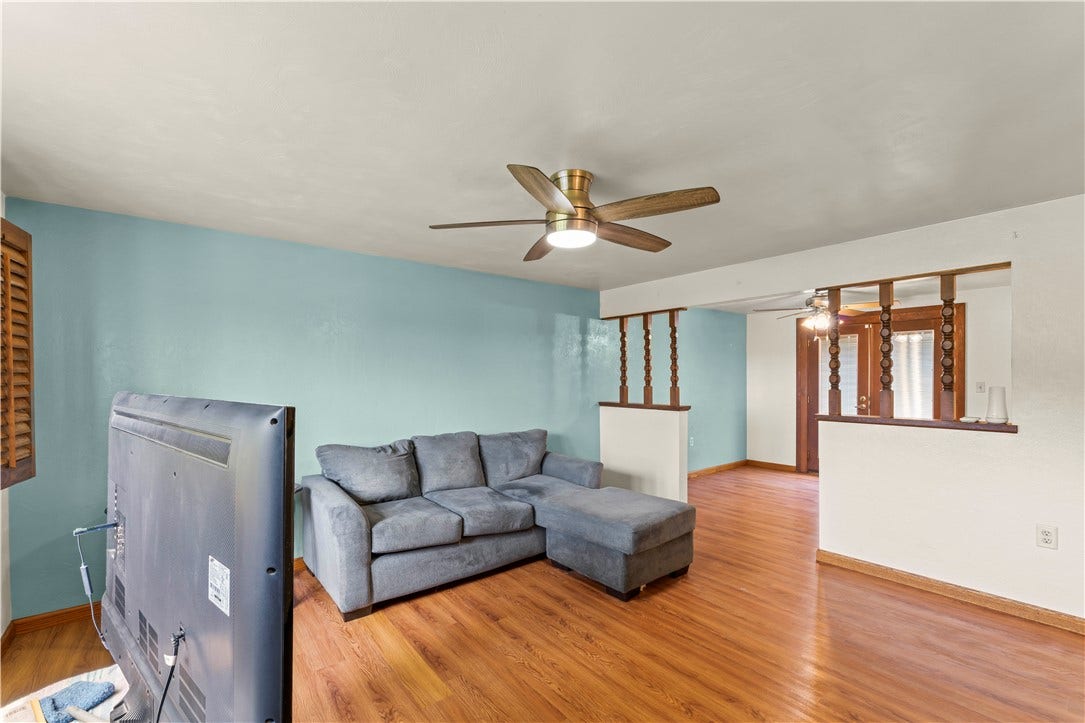 95 Milbeck Dr, Washington, PA 15301