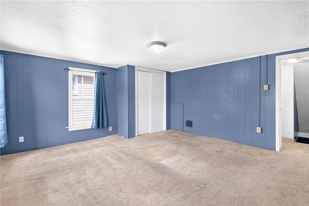 113 E Grant St, Latrobe, PA 15650