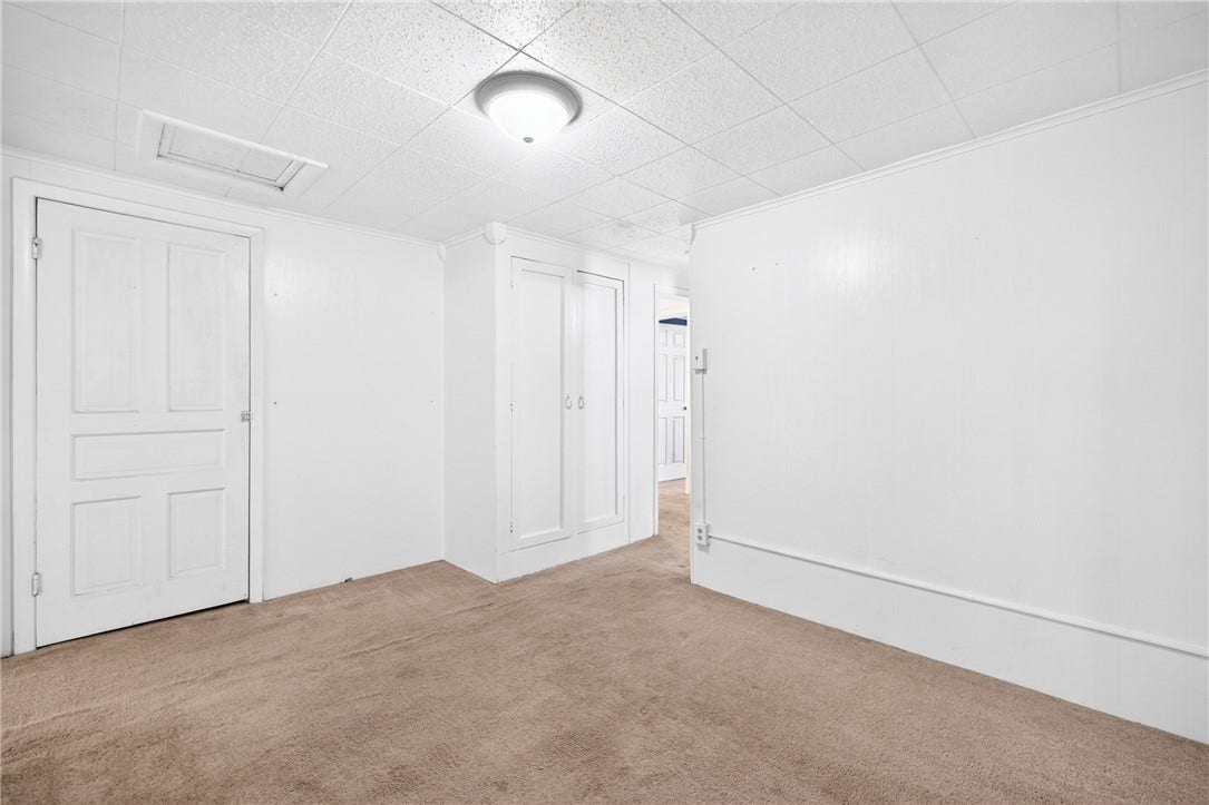 113 E Grant St, Latrobe, PA 15650