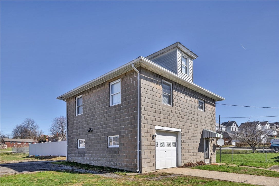 804 George, Scottdale, PA 15683