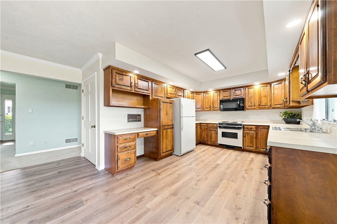 129 Chapel View Drive, Greensburg, PA 15601