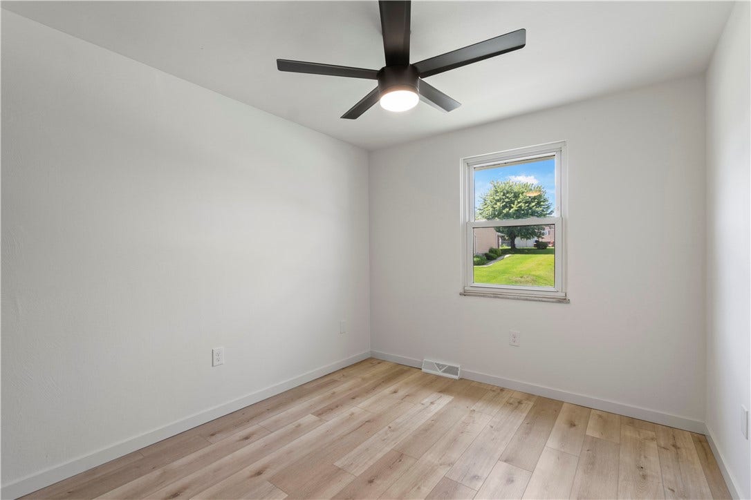 533 Elmview Dr, Elizabeth, PA 15037