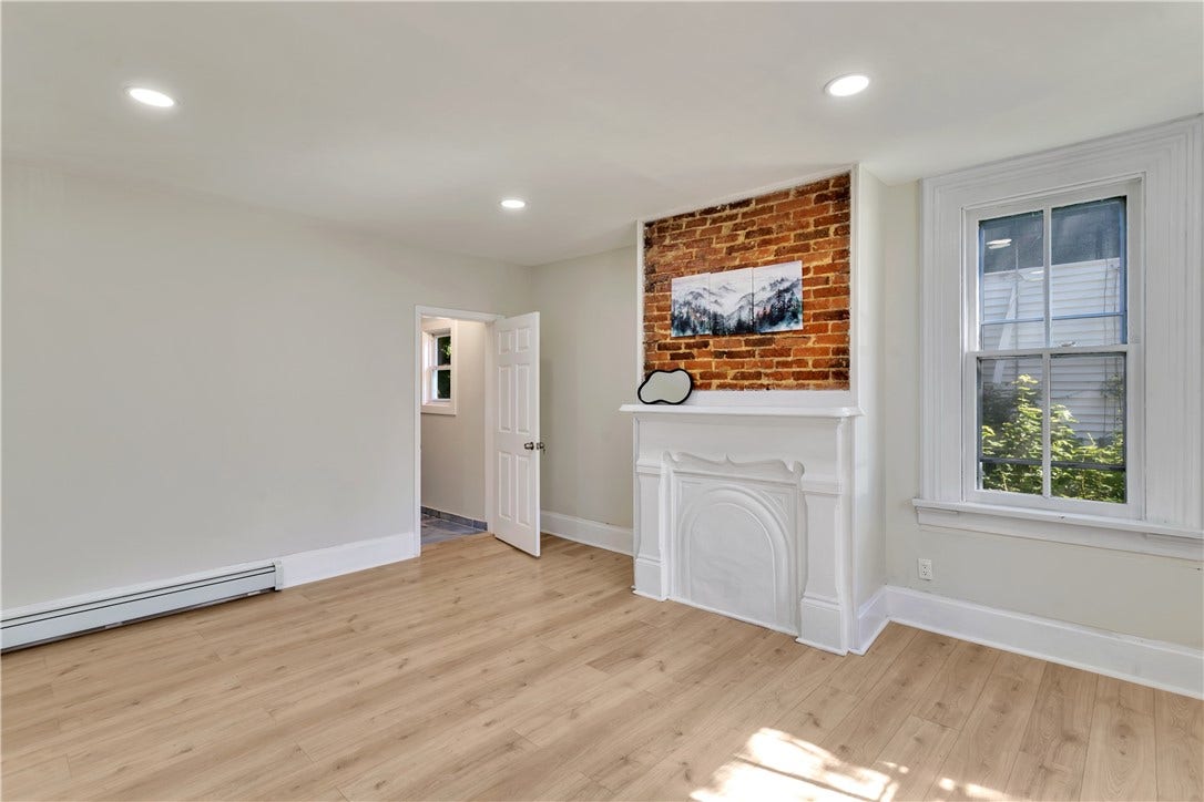 1046 Highland, Greensburg, PA 15601