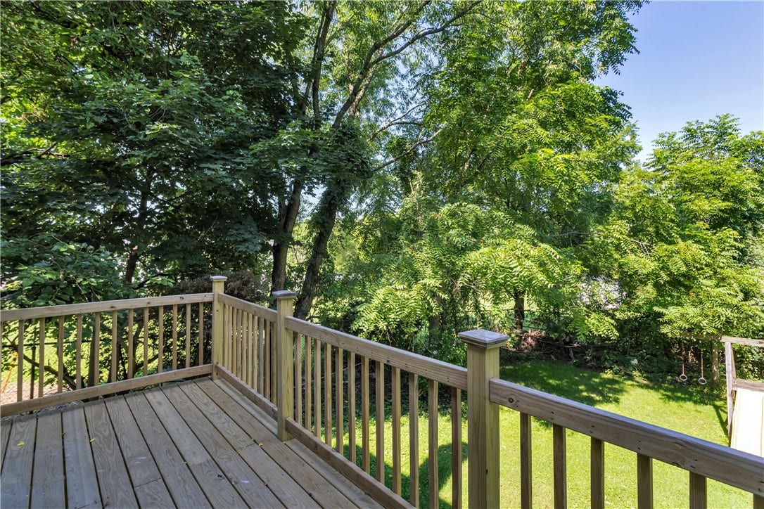 1046 Highland, Greensburg, PA 15601