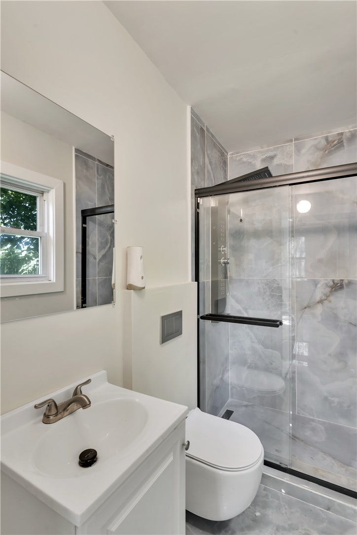 1046 Highland, Greensburg, PA 15601