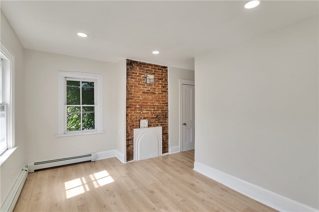 1046 Highland, Greensburg, PA 15601