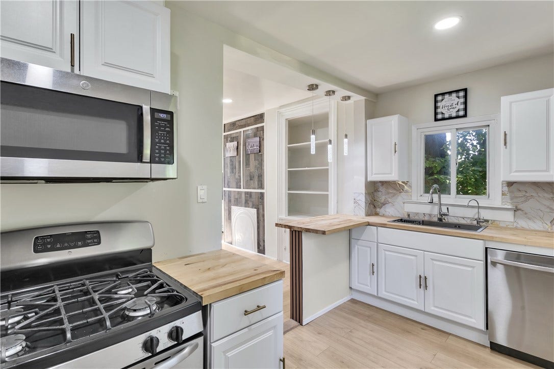 1046 Highland, Greensburg, PA 15601