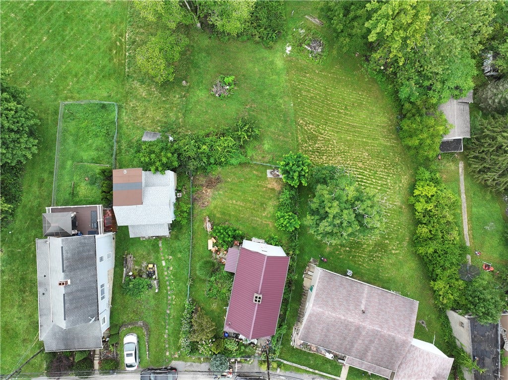 1362 E Maiden St, Washington, PA 15301