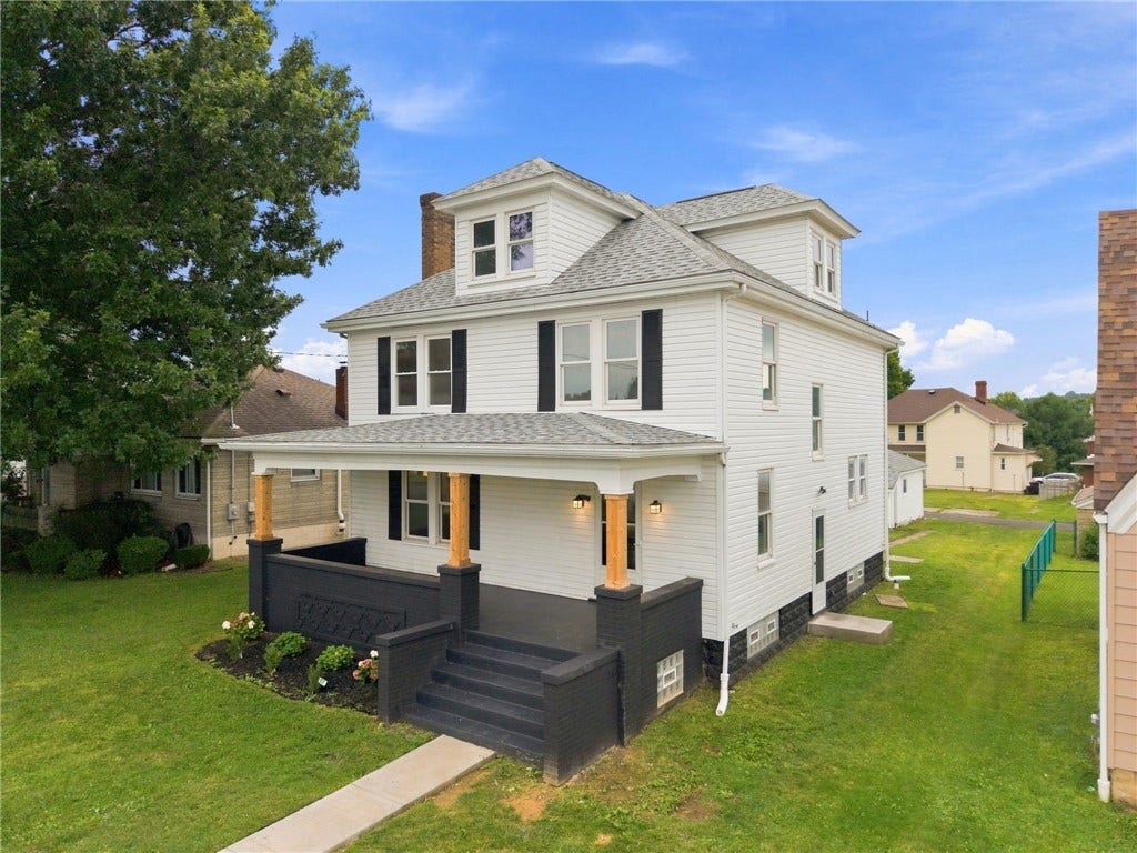 118 PRICE ST, Belle Vernon, PA 15012