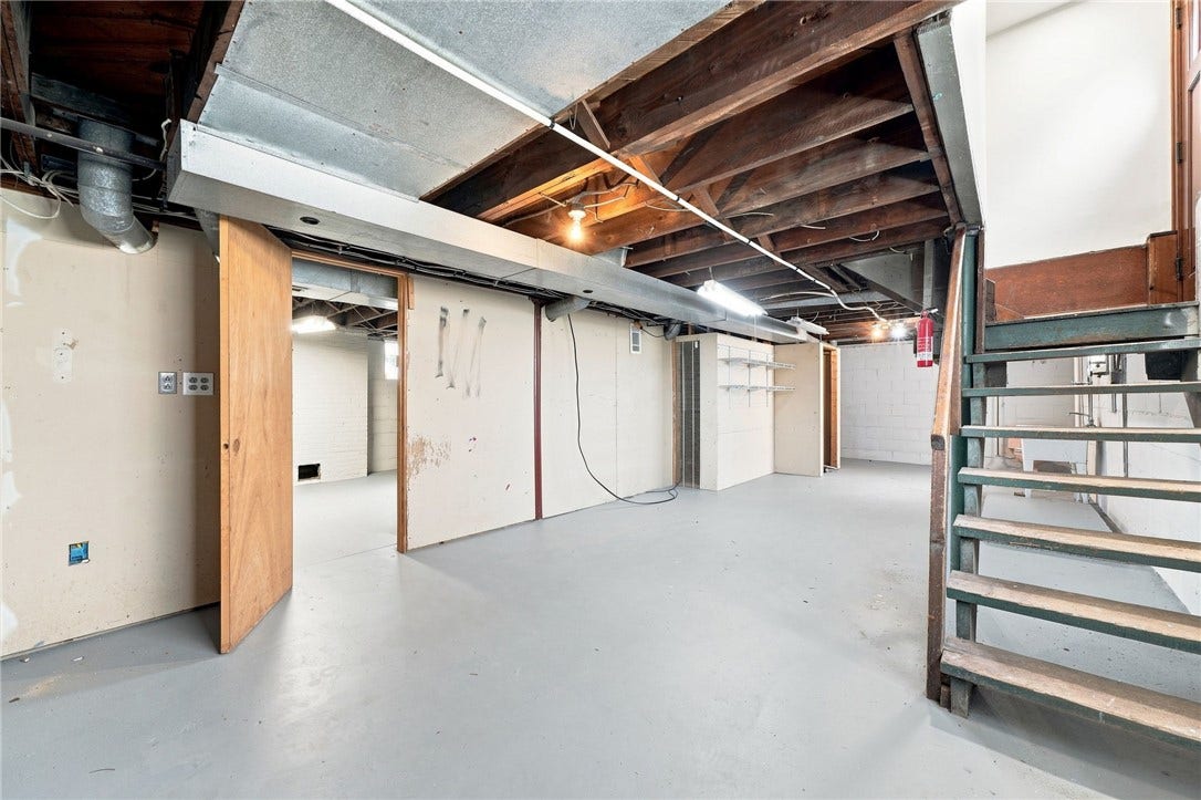 118 PRICE ST, Belle Vernon, PA 15012