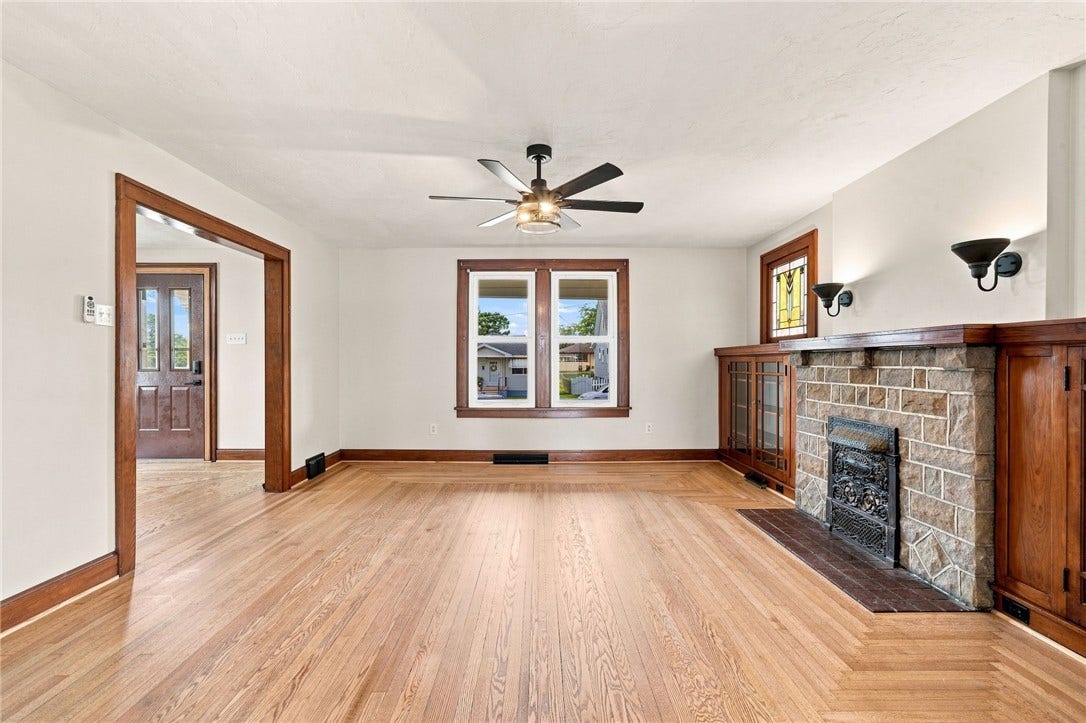 118 PRICE ST, Belle Vernon, PA 15012