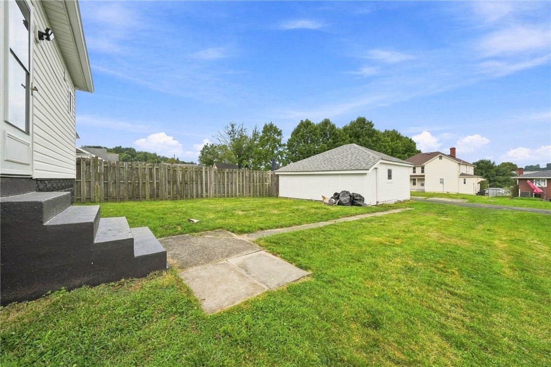 118 PRICE ST, Belle Vernon, PA 15012