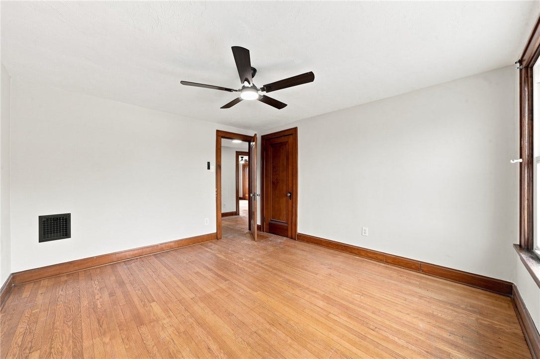 118 PRICE ST, Belle Vernon, PA 15012