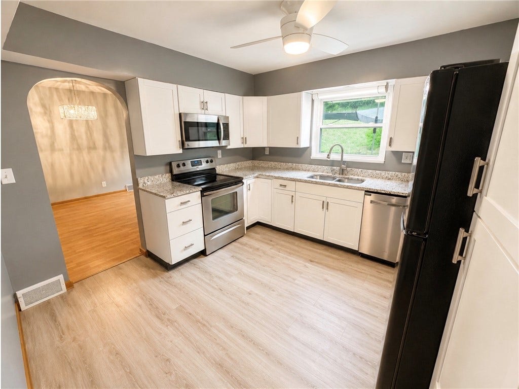 71 Gilmore St, Uniontown, PA 15401