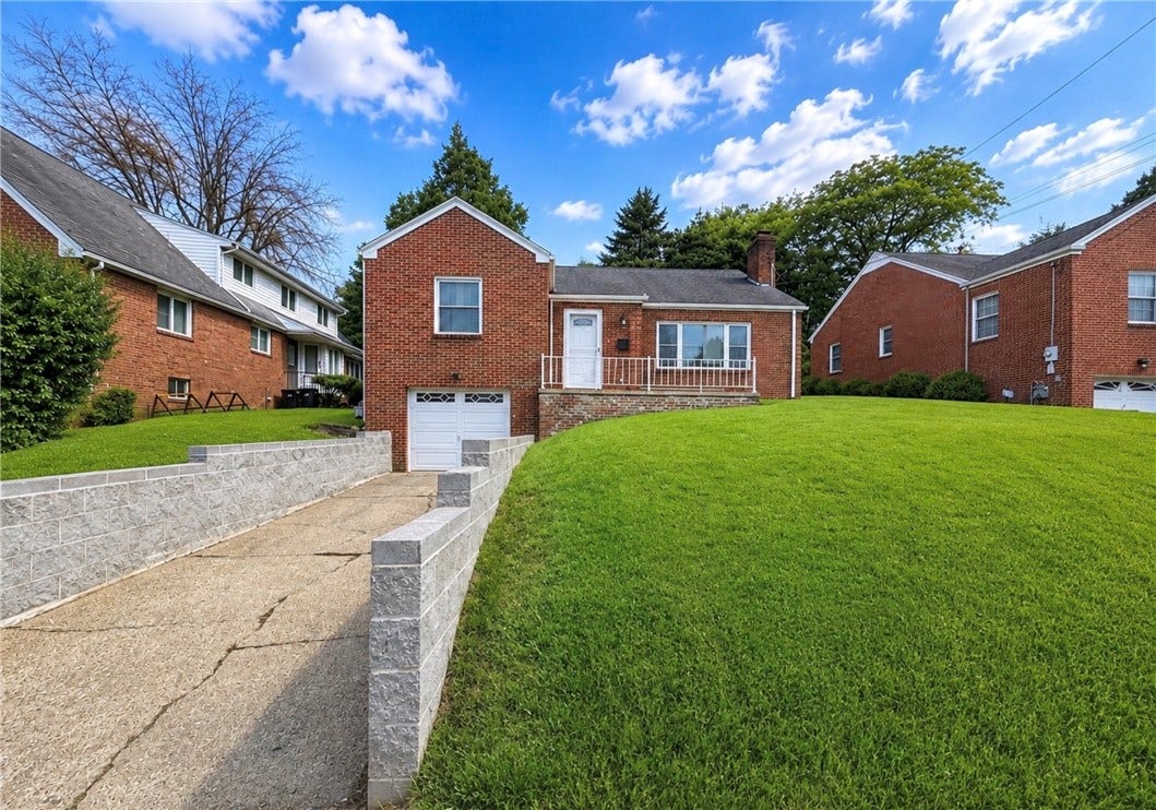 71 Gilmore St, Uniontown, PA 15401