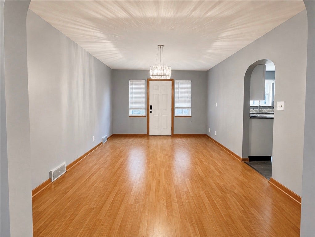 71 Gilmore St, Uniontown, PA 15401