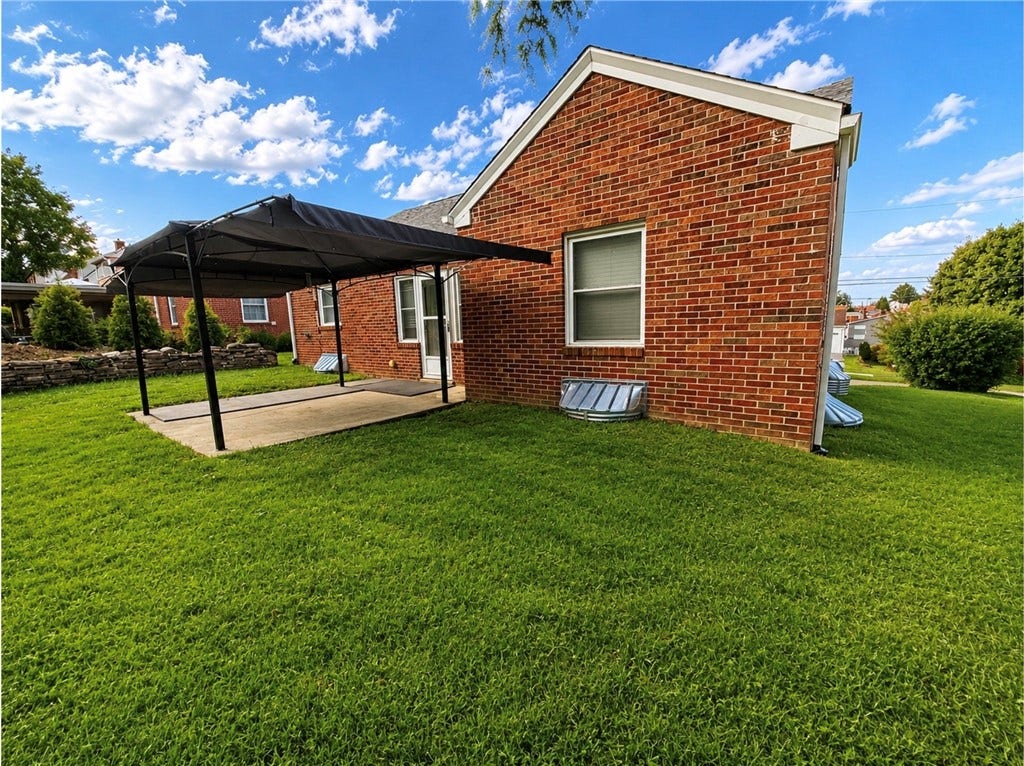 71 Gilmore St, Uniontown, PA 15401