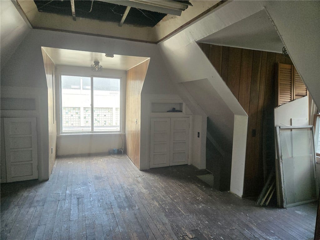 344 N Pennsylvania Ave, Greensburg, PA 15601
